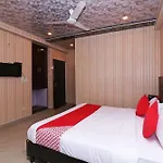 Airport Hotel Runway