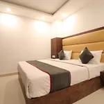 Family Hotel Tark Near Igi Airport Delhi