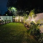 Sun N Shade Holiday Home