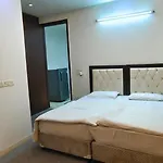Spacious 2Bhk Apartment!