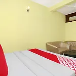 Oyo Hotel New Blue Umbrella