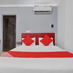 Flagship Comodo Inn Near The Chanakya