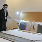 Oyo 23368 Boutique Hotel Paragon