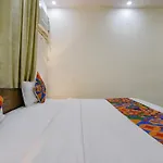 Fabexpress Waypoint Inn