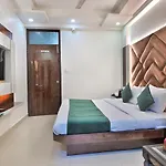 Hotel Star Villa - Budget Friendly