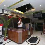 Hotel O Delhi Aerocity Inn