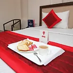 Oyo Hotel Blu Pebbles Near Delhi Airport