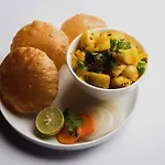 Spot On Lucky 7 Near Badarpur Border Metro Station