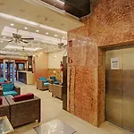 Staybook Hotel Atlanta New Delhi Railway Station Paharganj
