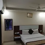 Hotel Aero International By A1Rooms