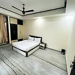 Hotel Luxury Homes - Greater Kailash