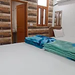 Chandu Inn