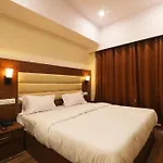 Hotel O Sk Tower Near Rithala Metro Station