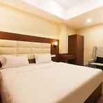 Hotel O Sk Tower Near Rithala Metro Station