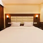 Hotel O Sk Tower Near Rithala Metro Station