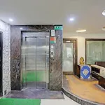 Staybook Hotel Anand
