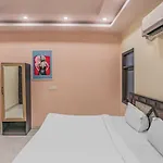 Collection O 81600 Ashoka Residency
