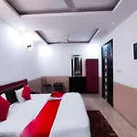 Roomshala 080 Hotel Kings