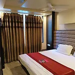 Hotel Gauranga Nearest New Delhi Railway Station