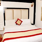Hotel Plazzo Igi