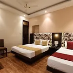 Amrit Hotel
