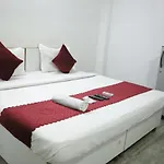 Hotel Blue Sky - Near Hauz Khas Fort