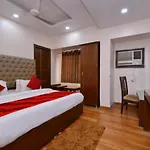 Hotel Dream Stay Near Laxmi Nagar \