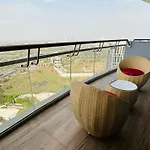 21St Floor Skystudio Suite With Balcony
