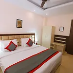 Qotel Nirvana Jasola Couple Friendly