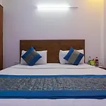 Airport Hotel Mars Plaza
