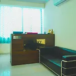 Roomshala 041 Hotel Sky Residency - Uttam Nagar Near Metro Station