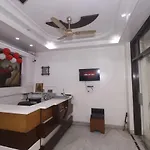 Hotel Priya Palace By Byob Hotels