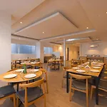 Hotel Tashree Delhi Airport