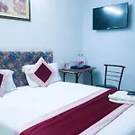 Comodo Satya Niketan Residency