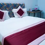 Comodo Satya Niketan Residency