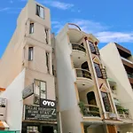 Oyo Delhi Home Stay Near Nizamuddin