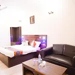 The Oscar - Kailash Colony