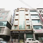 Hotel High 5 Land