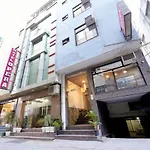 Hotel Opera Near Igi Airport Delhi