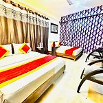 Hotel Heritage Park At Delhi Airport