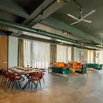 Stayvista\'S Anantam - Luxury 4Br Villa With Huge Swimming Pool In Delhi
