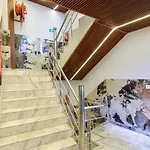 Hotel Dubal Rr Near New Delhi Railway Station