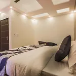 Embellish Inn