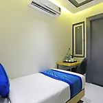 Hotel Apple Tree Residency With Free Airport Transffer