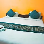 Lisa Homes - Near Terminal 1 - Igi Airport Metro