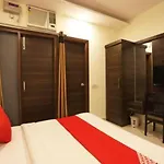 Hotel O Aerosky