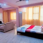 Hotel Rose Inn - Dwarka Sec 8