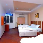 Hotel Palm Do\'R Near New Delhi Railway Station