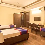 Oyo 3594 Kamla Nagar
