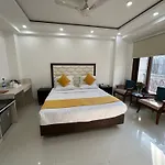 Lemon Green Residency - Hotel And Serviced Apartments